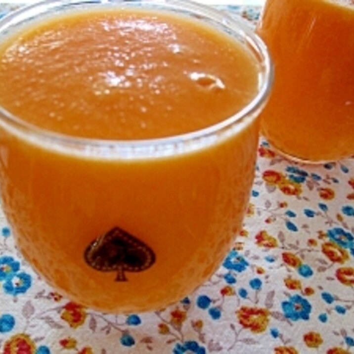 にんじん・梨・オレンジのオレンジジューススムージー